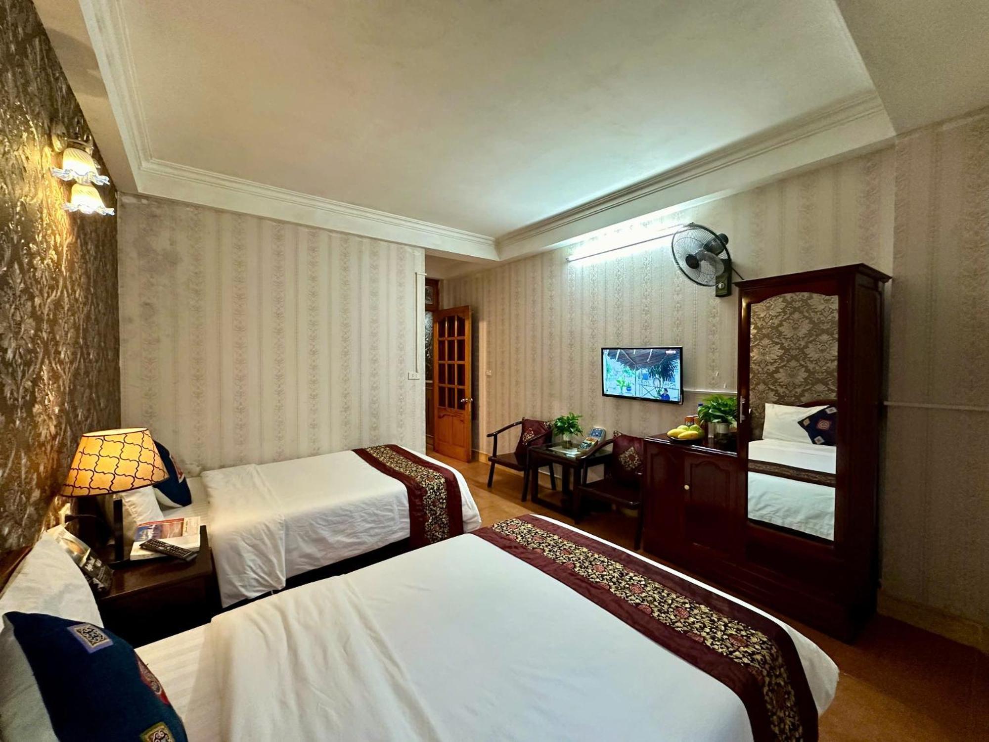 Ha Giang Hotel Sapa Exterior photo