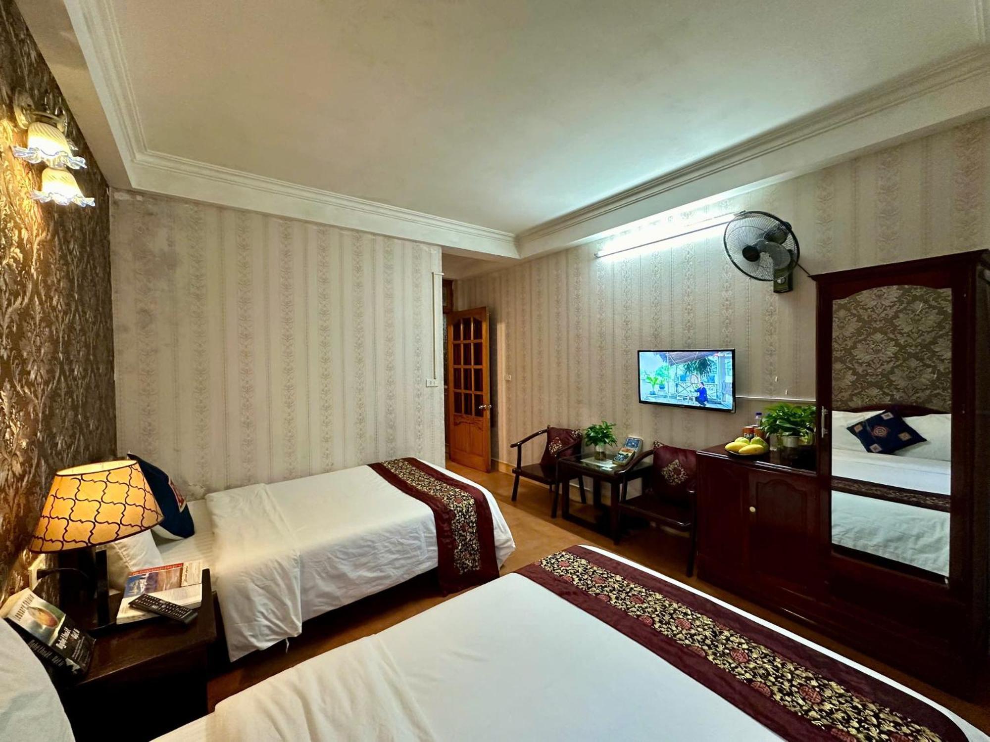 Ha Giang Hotel Sapa Exterior photo